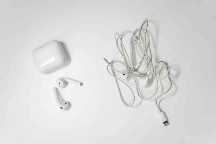 Do Apple Headphones Work On Ps4